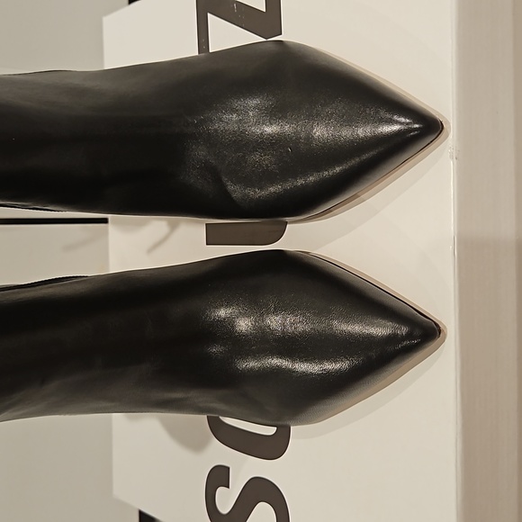 Schutz Betsey booties - Picture 7 of 11